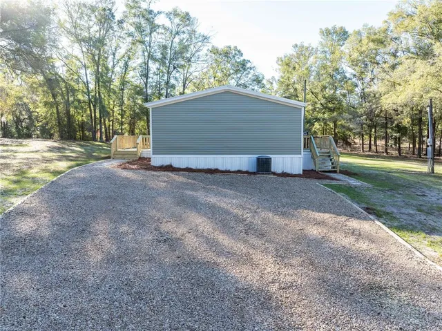 $225,000 | 1809 Rosemary Circle, Bell, FL 32619