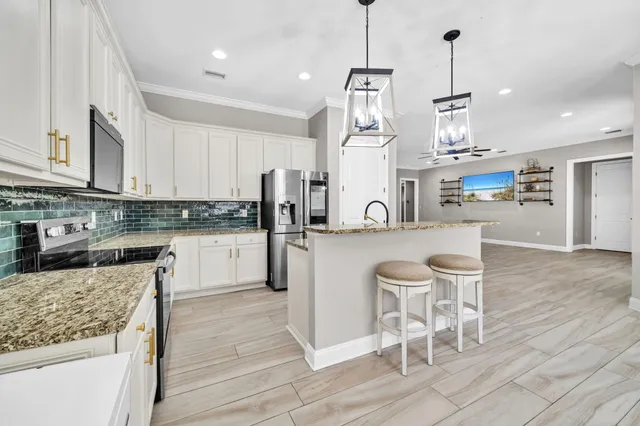 $649,900 | 750 Woods Drive, Niceville, FL 32578