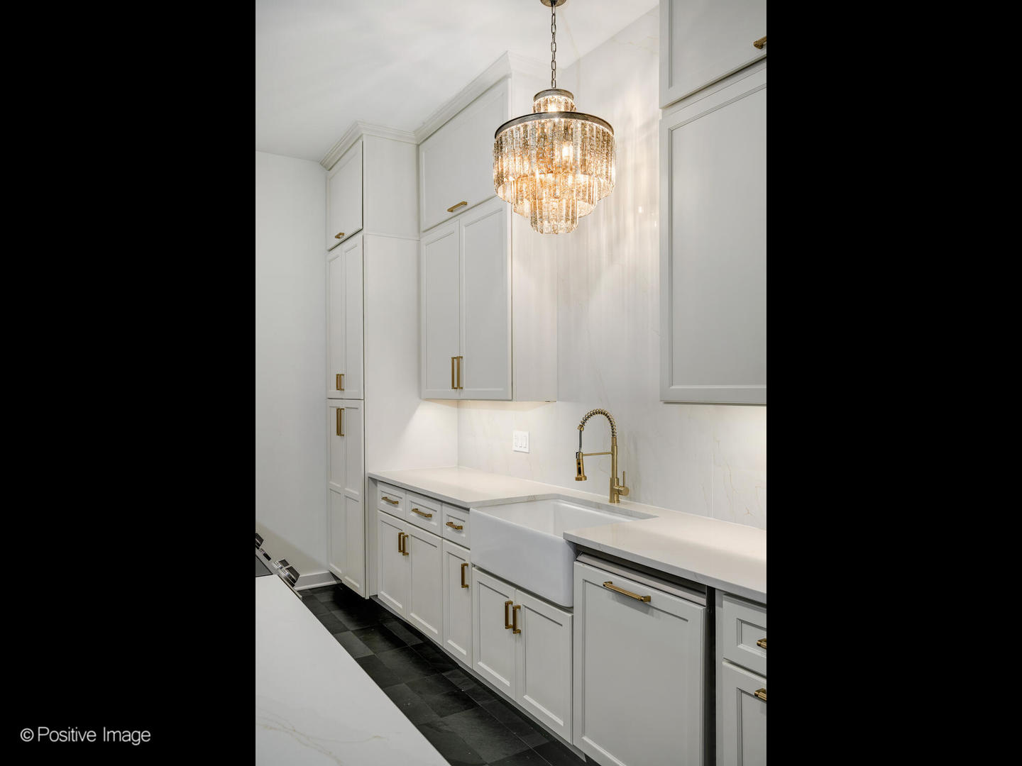 1760 West Wrightwood Avenue, Unit 204 Chicago, IL 60614 - Photo 11 of 28 a bathroom with a sink and a mirror