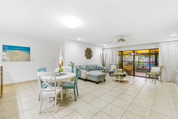 $499,999 | 6358 Milk Wagon Lane, Miami Lakes, FL 33014