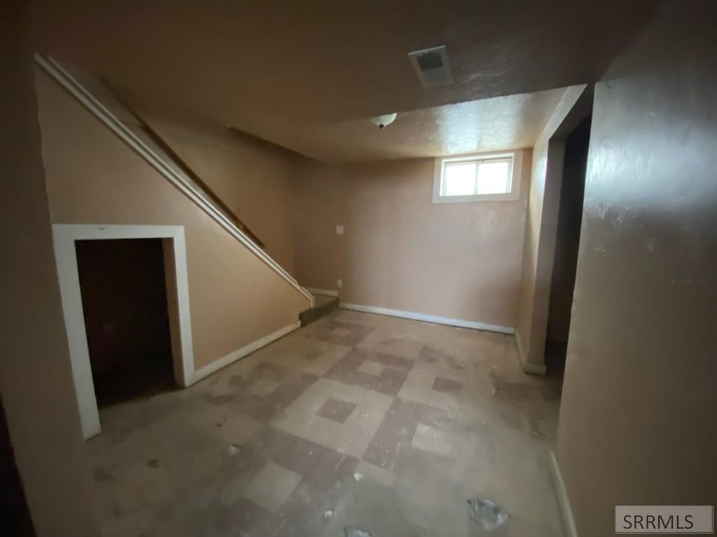 703 North 3800 East Rigby, ID 83442 - Photo 7 of 15