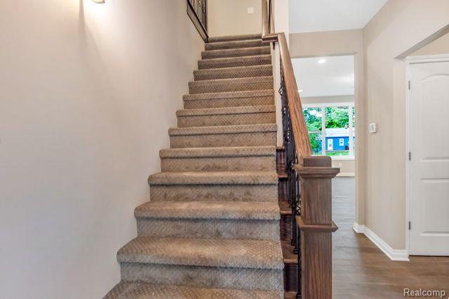 2986 Hessel Avenue Rochester Hills, MI 48307 - Photo 14 of 28