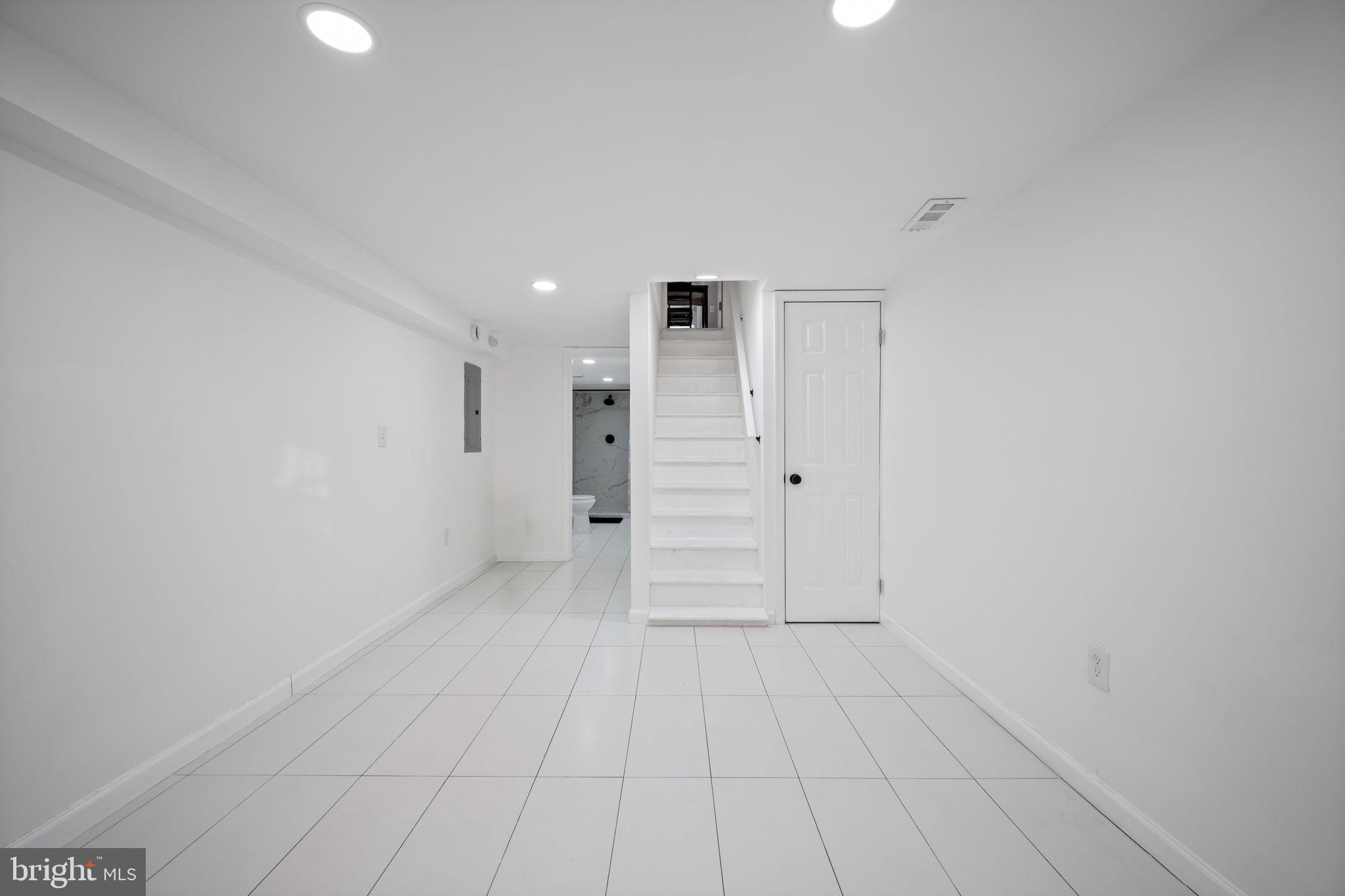 1015 Riverside Avenue Baltimore, MD 21230 - Photo 28 of 43