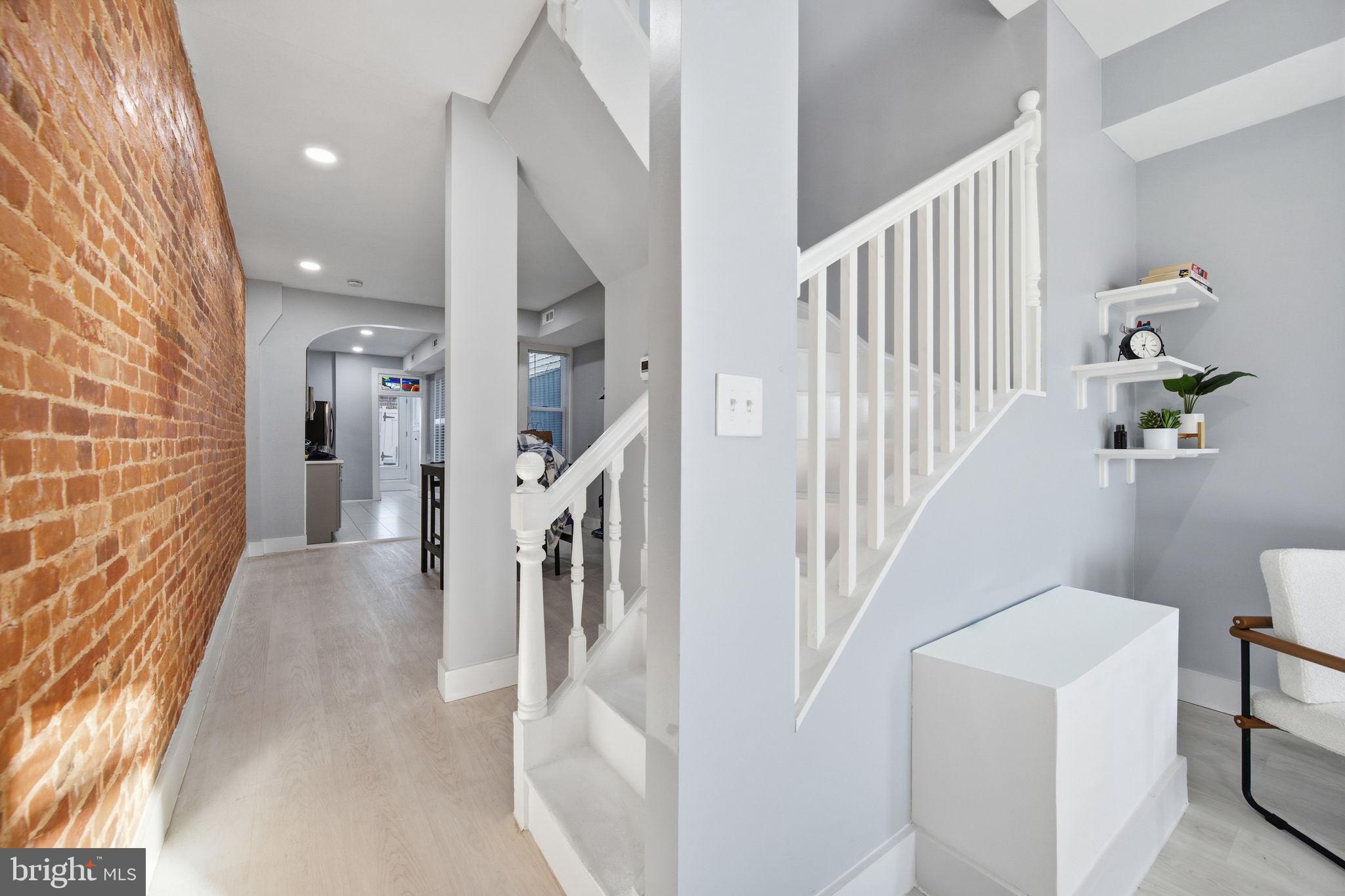 1015 Riverside Avenue Baltimore, MD 21230 - Photo 5 of 43