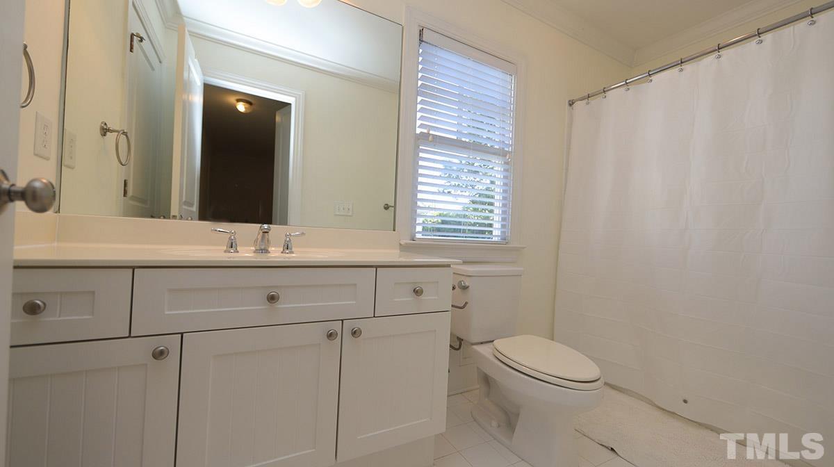 124 Village Mill Place Raleigh, NC 27608 - Photo 22 of 30 Full bath attached to 3rd Bedroom.