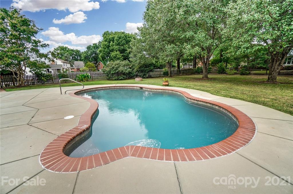 10623 Quail Acres Road Charlotte, NC 28277 - Photo 31 of 34 Gallery Image 31