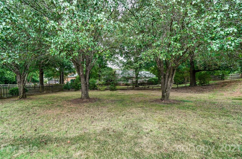 10623 Quail Acres Road Charlotte, NC 28277 - Photo 32 of 34 Gallery Image 32