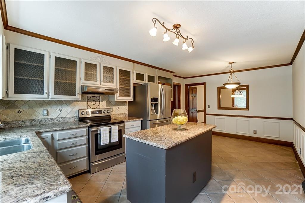 10623 Quail Acres Road Charlotte, NC 28277 - Photo 8 of 34 Gallery Image 8