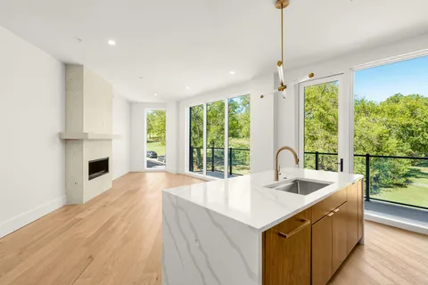 $1,479,000 | 321 31st Avenue North, Unit B1 (C), Nashville, TN 37203