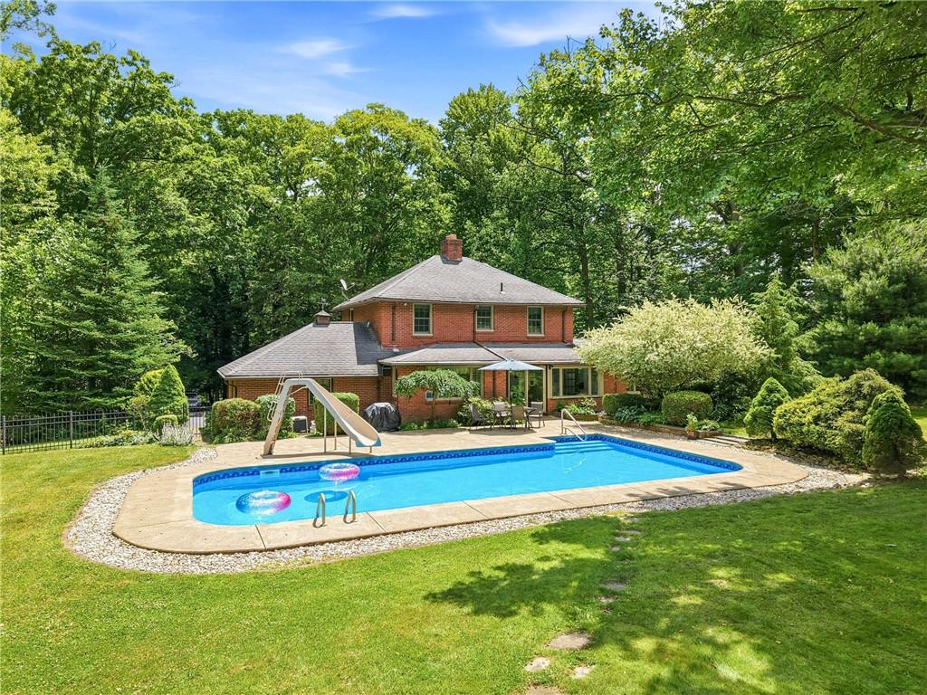 401 Robertson Road Hermitage, PA 16148 - Photo 33 of 47