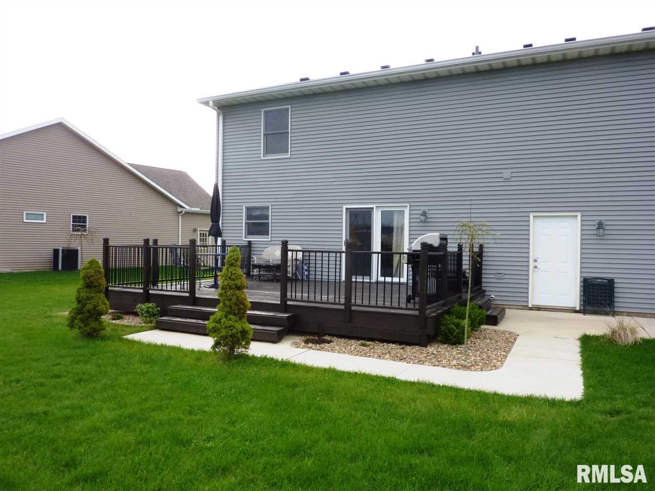 1521 Santa Fe Road Washington, IL 61571 - Photo 3 of 29 Gallery Image 3