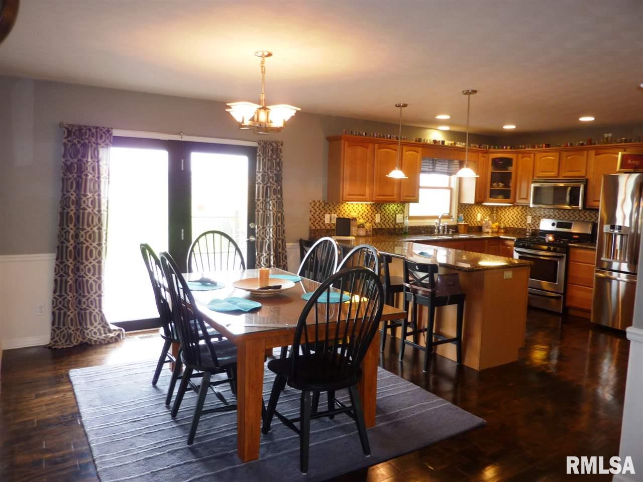 1521 Santa Fe Road Washington, IL 61571 - Photo 8 of 29 Gallery Image 8