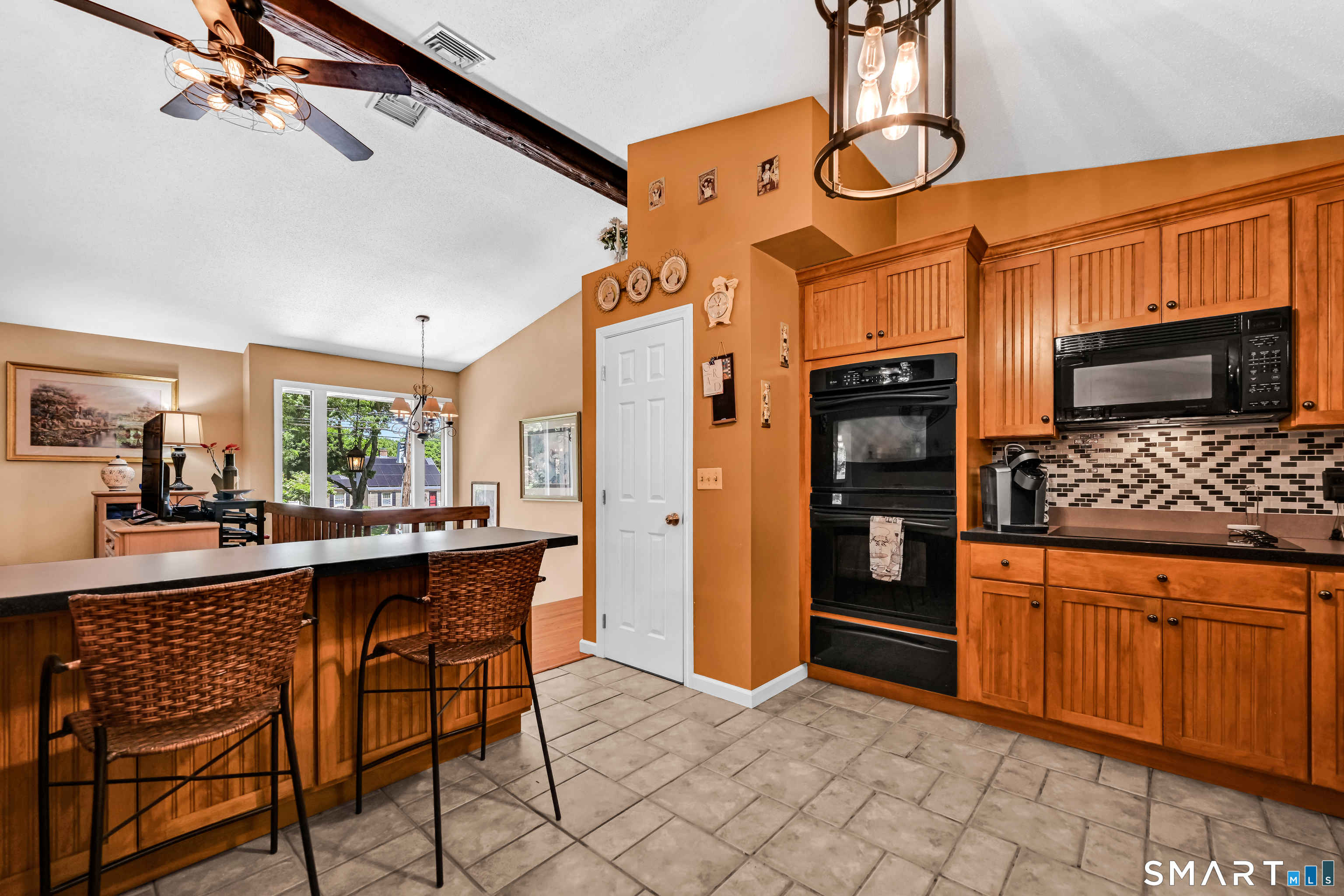93 Court Street Cromwell, CT 06416 - Photo 4 of 38 Kitchen has breakfast bar and a pantry