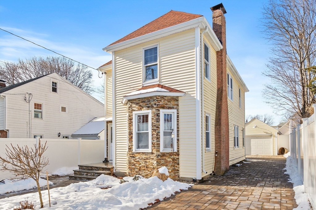 54 Clements Road Waltham, MA 02453 - Photo 27 of 36 Gallery Image 27