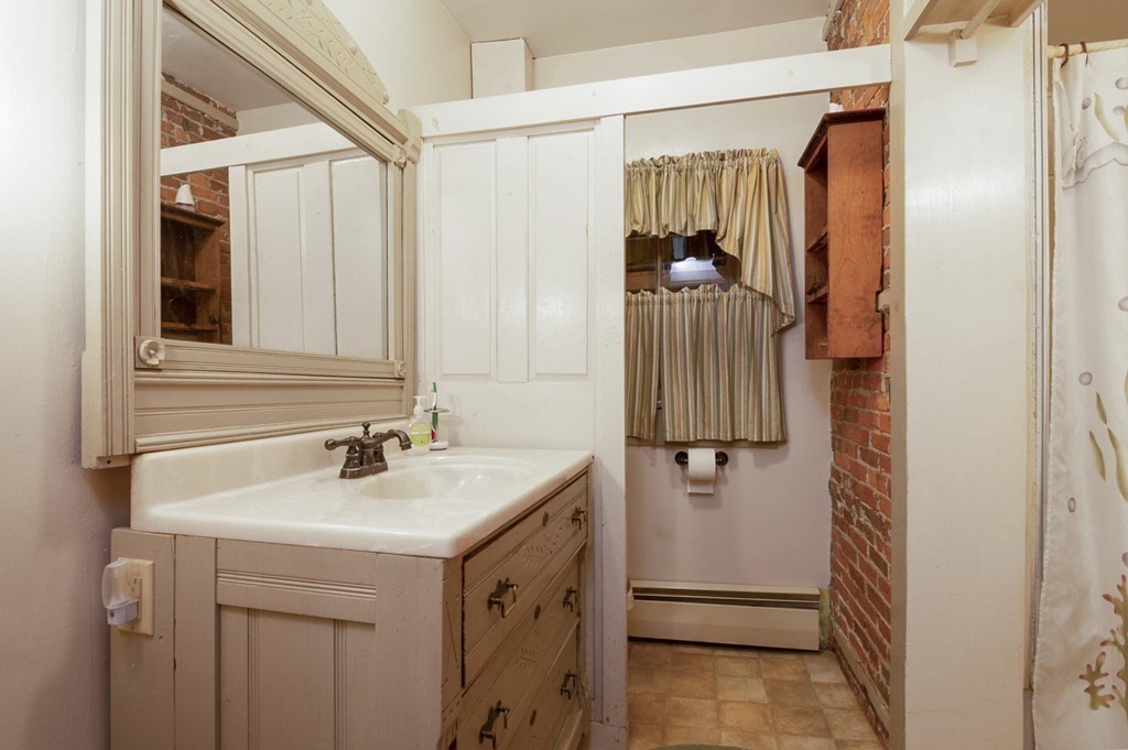 24 Mumford Road Sutton, MA 01590 - Photo 13 of 29