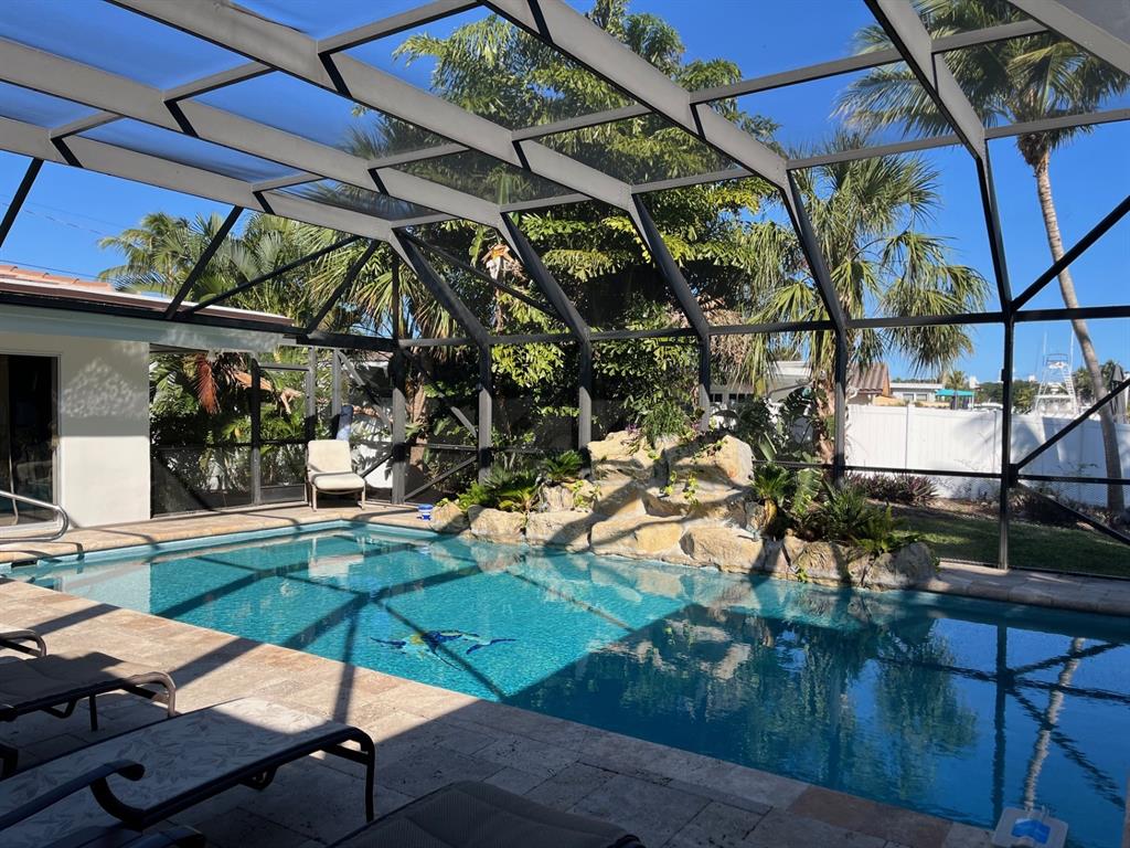 556 Southeast 15th Avenue Deerfield Beach, FL 33441 - Photo 6 of 42 a view of yard with patio