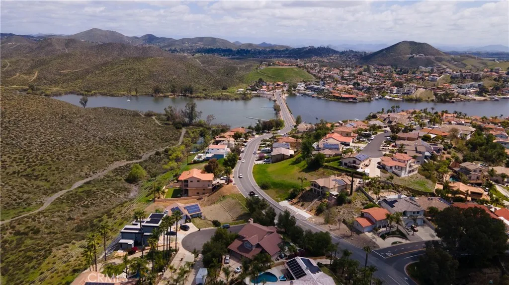 29046 Scout Canyon Lake Canyon Lake, CA 92587 - Photo 15 of 40 a view of a city with mountains in the background