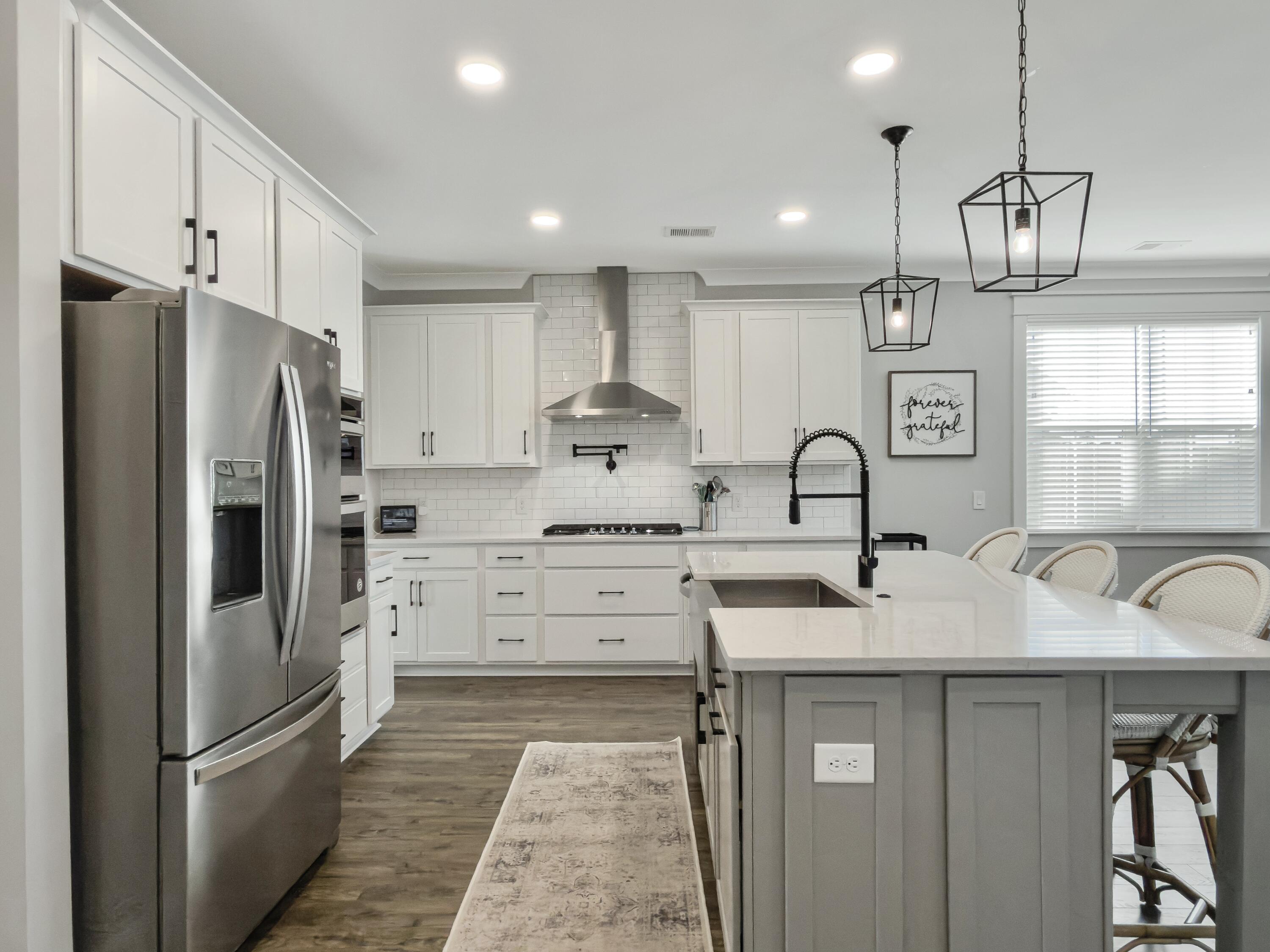 642 Sienna Way Summerville, SC 29486 - Photo 15 of 50 Photo Apr 01 2026, 10 18 21 AM