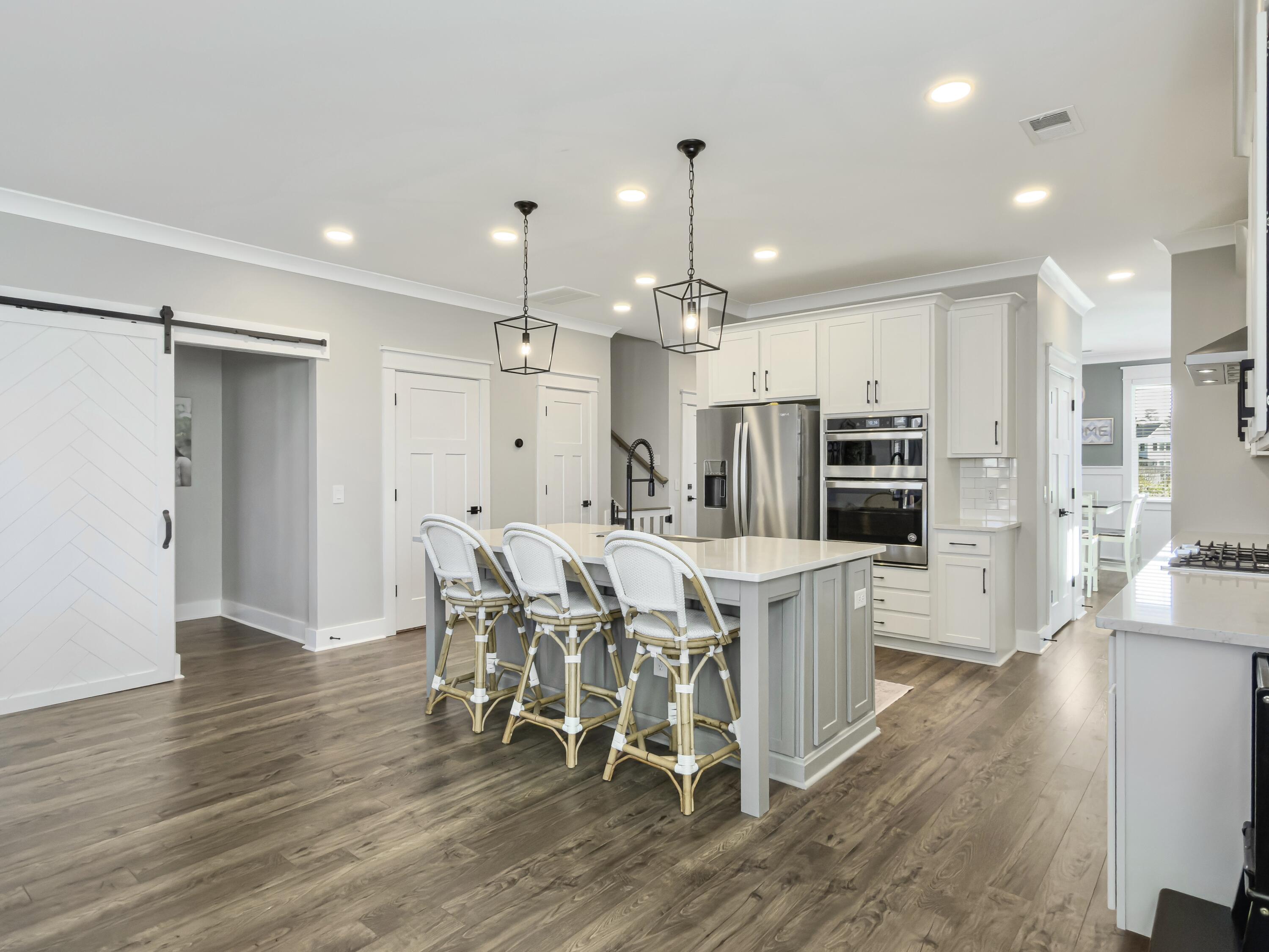 642 Sienna Way Summerville, SC 29486 - Photo 19 of 50 Photo Apr 01 2026, 10 16 10 AM