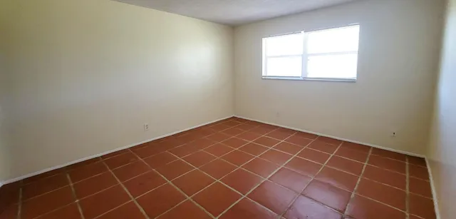 $1,750 | 7911 North Colony Circle, Unit 305, Tamarac, FL 33321