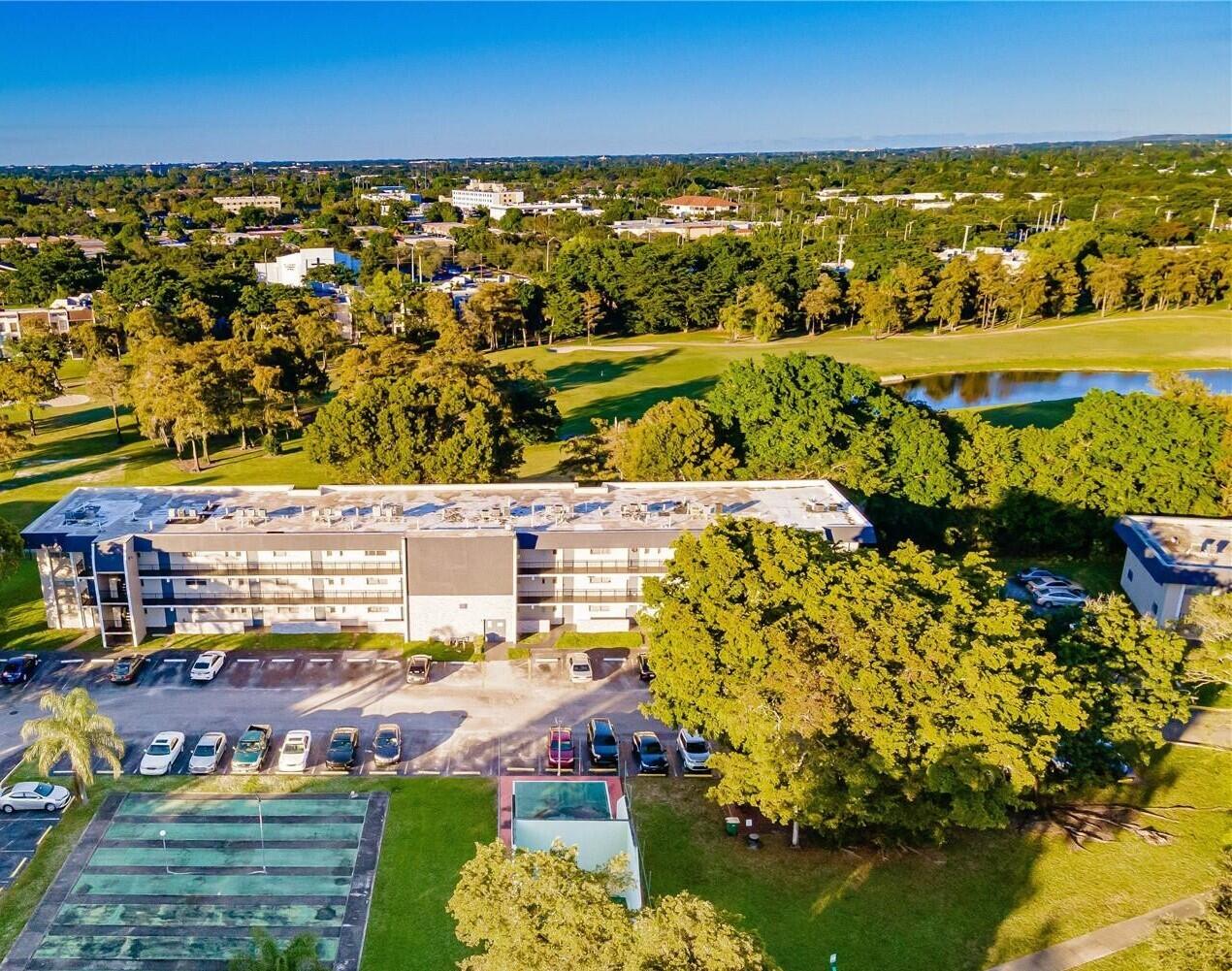 7911 North Colony Circle, Unit 305 Tamarac, FL 33321 - Photo 4 of 42