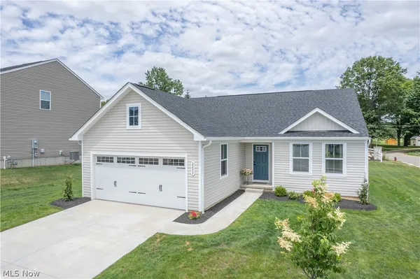 $369,900 | 2655 Elkford Circle Northeast, Canton, OH 44721