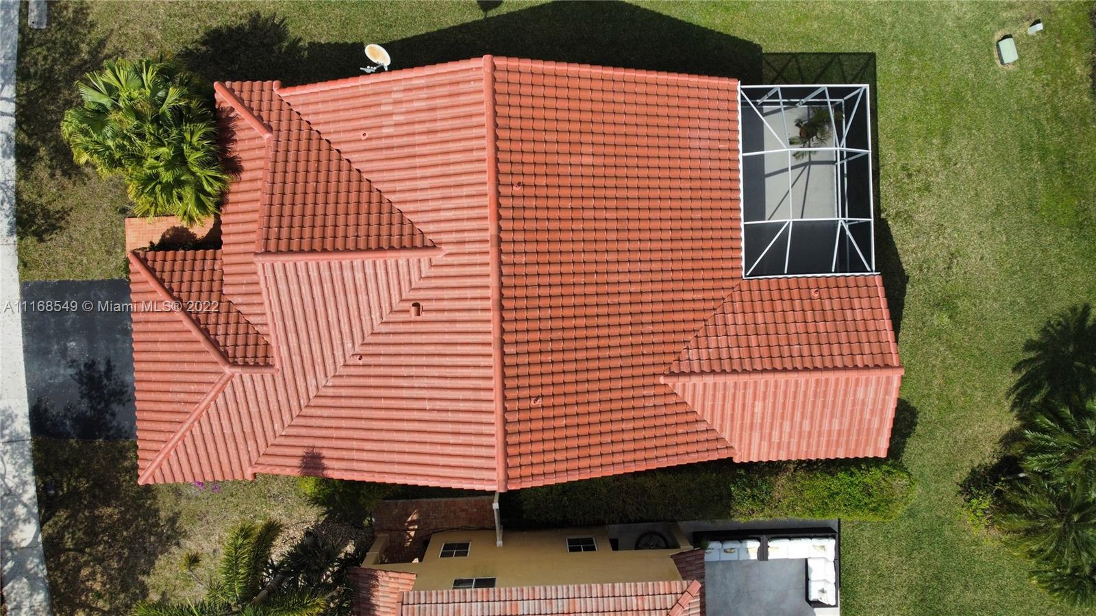790 Falling Water Road Weston, FL 33326 - Photo 6 of 34 a front view of a building