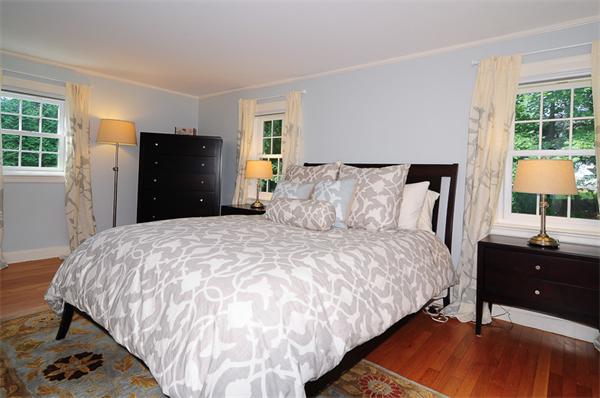 55 Standish Road Wellesley, MA 02481 - Photo 14 of 18
