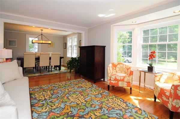 55 Standish Road Wellesley, MA 02481 - Photo 3 of 18