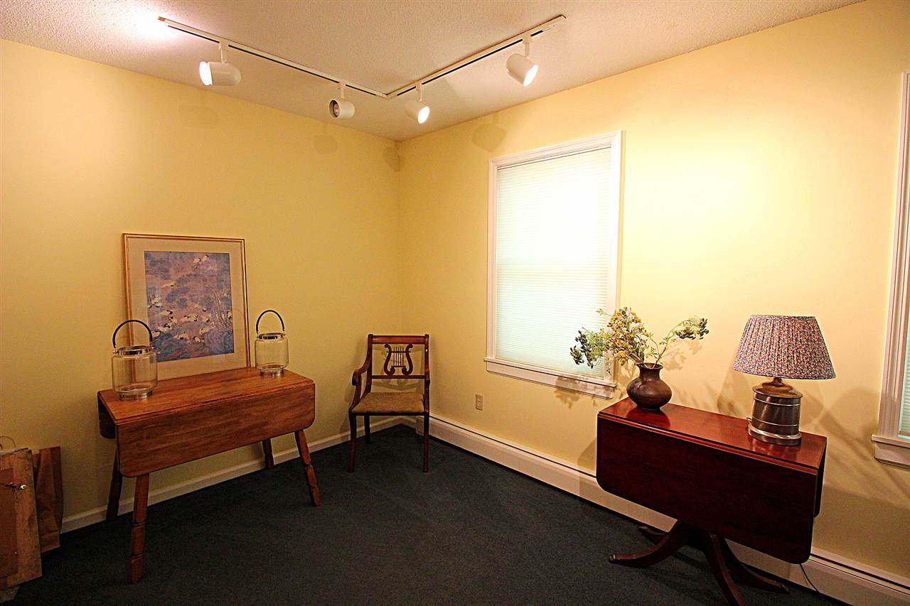 307 Apple Hill Road Bennington, VT 05201 - Photo 17 of 35 Gallery Image 17