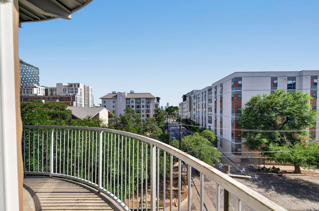910 West 25th Street, Unit 406 Austin, TX 78705 - Photo 19 of 29