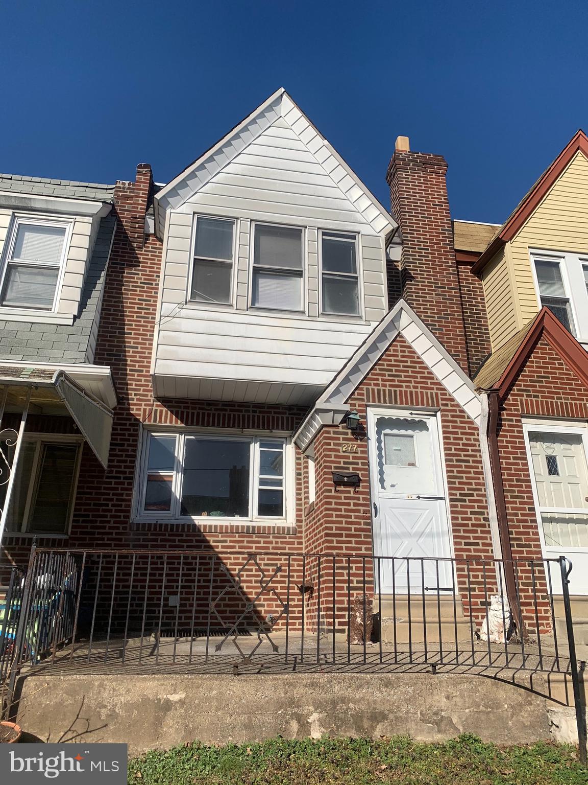 277 Sanford Road Upper Darby, PA 19082 - Photo 1 of 18