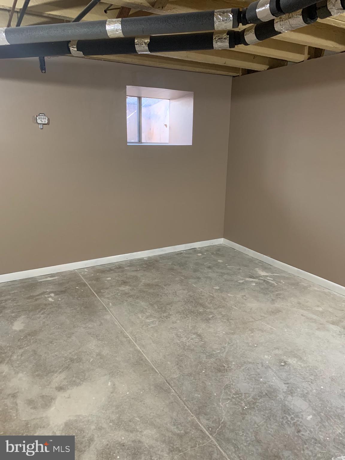 277 Sanford Road Upper Darby, PA 19082 - Photo 18 of 18