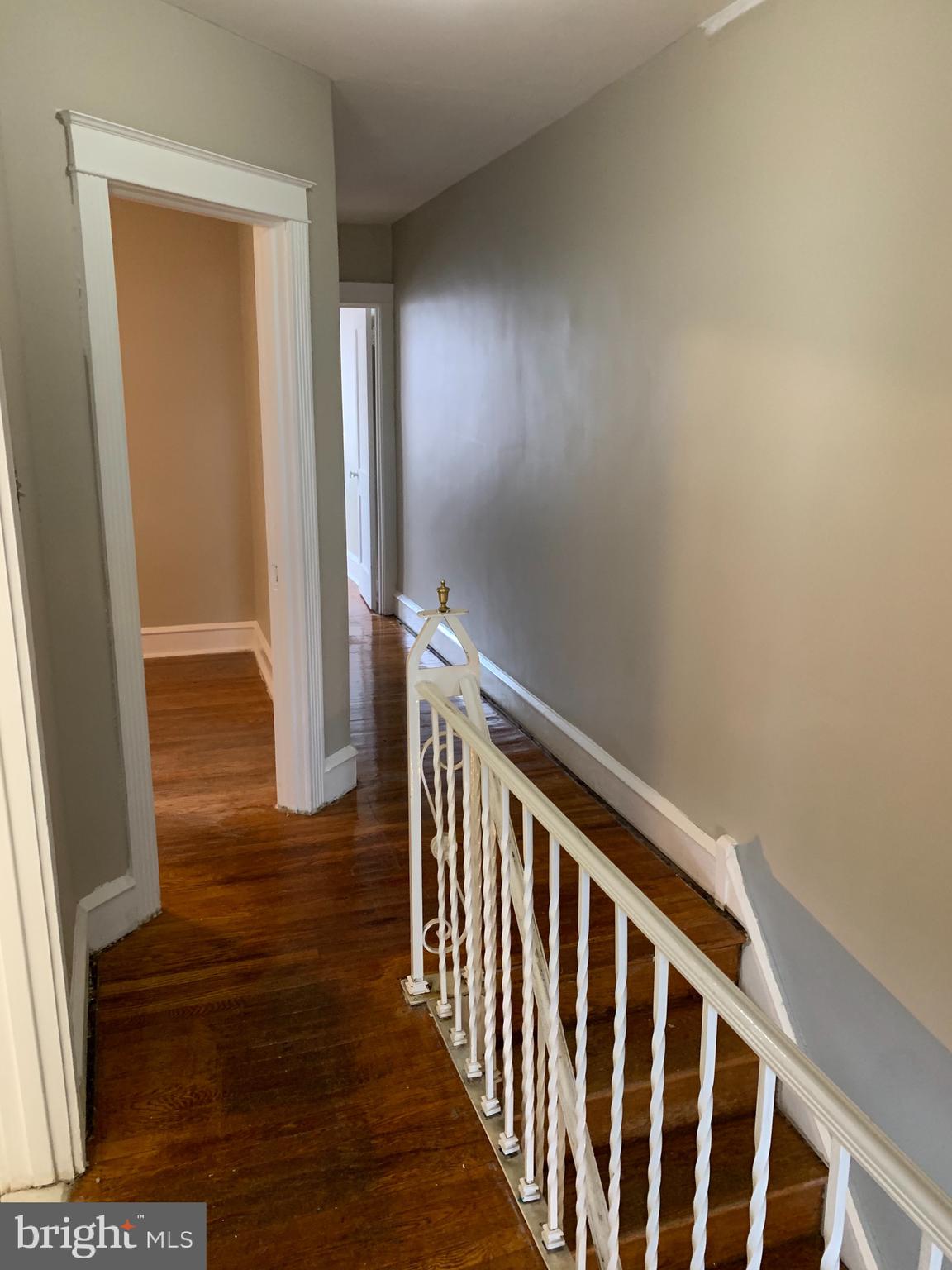 277 Sanford Road Upper Darby, PA 19082 - Photo 8 of 18