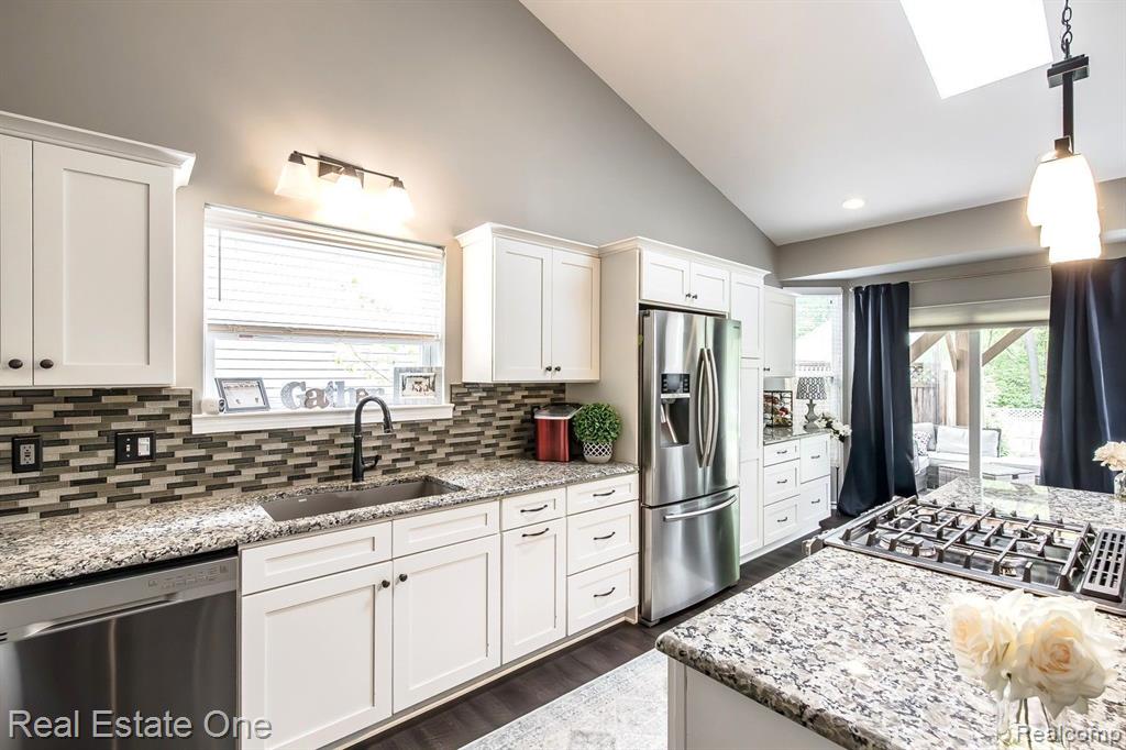 74 Eagle Ridge Road Lake Orion, MI 48360 - Photo 14 of 44