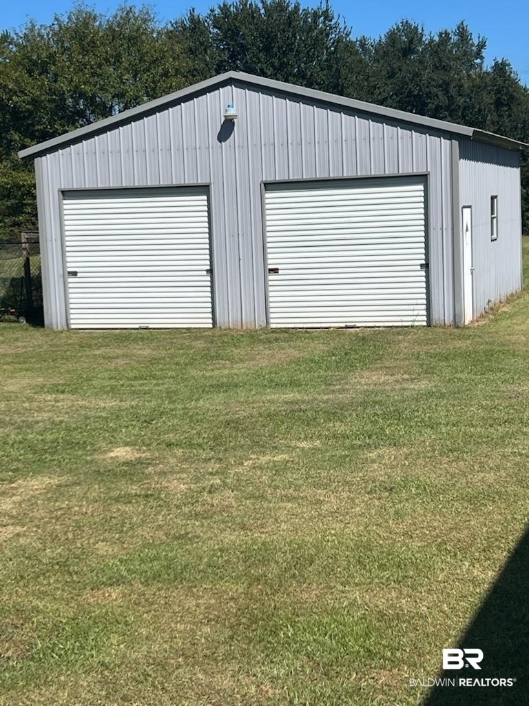 16311 Old Brady Road Bay Minette, AL 36507 - Photo 19 of 38 Garage