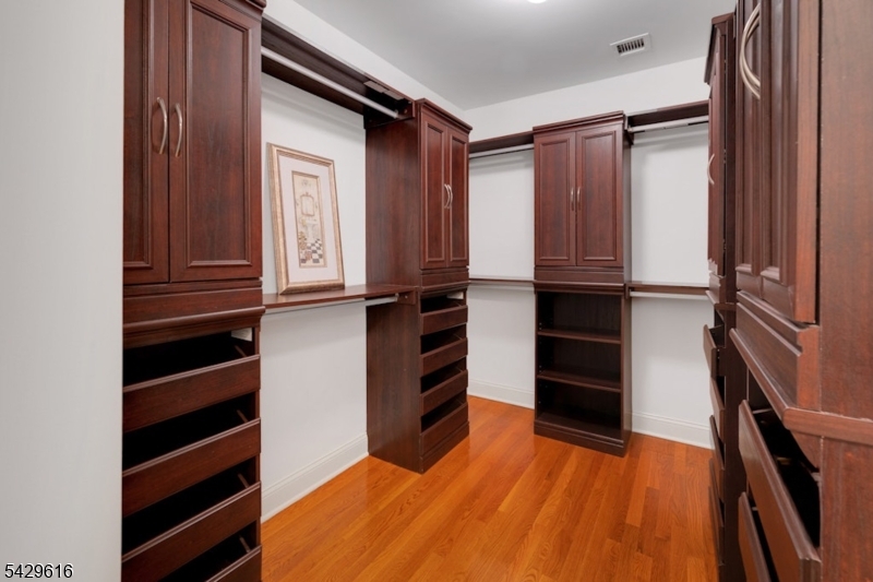 22 Mt Airy Road Bernardsville, NJ 07924 - Photo 13 of 16