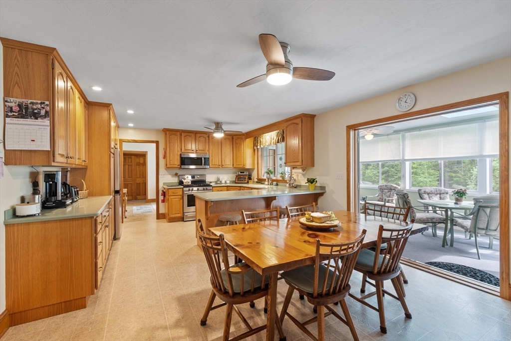 175 State Road Templeton, MA 01436 - Photo 10 of 42