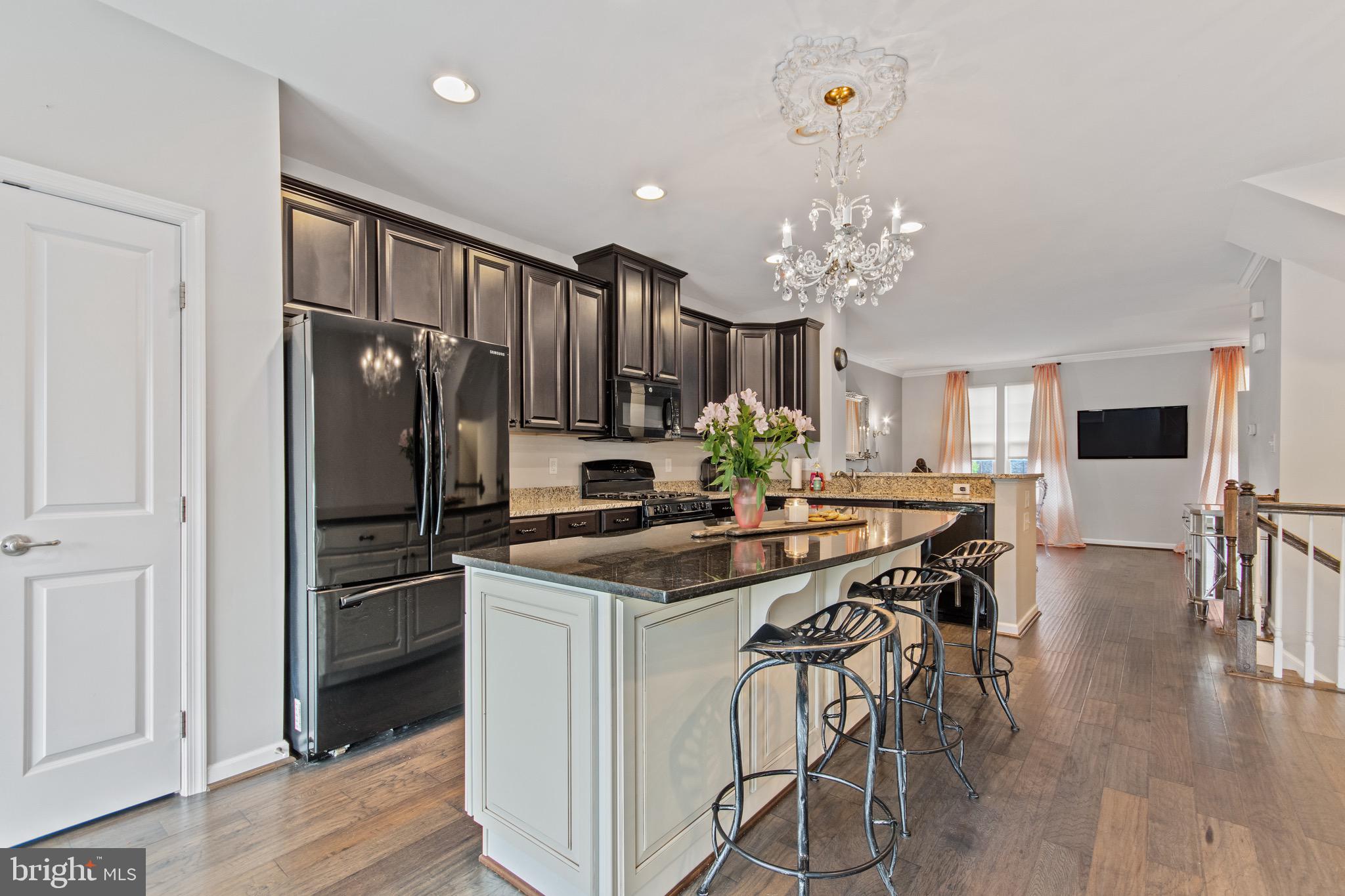 103 Emerson Court Clementon, NJ 08021 - Photo 4 of 24