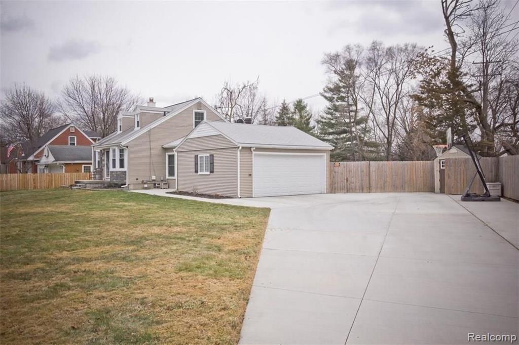 1529 Butternut Avenue Royal Oak, MI 48073 - Photo 42 of 43