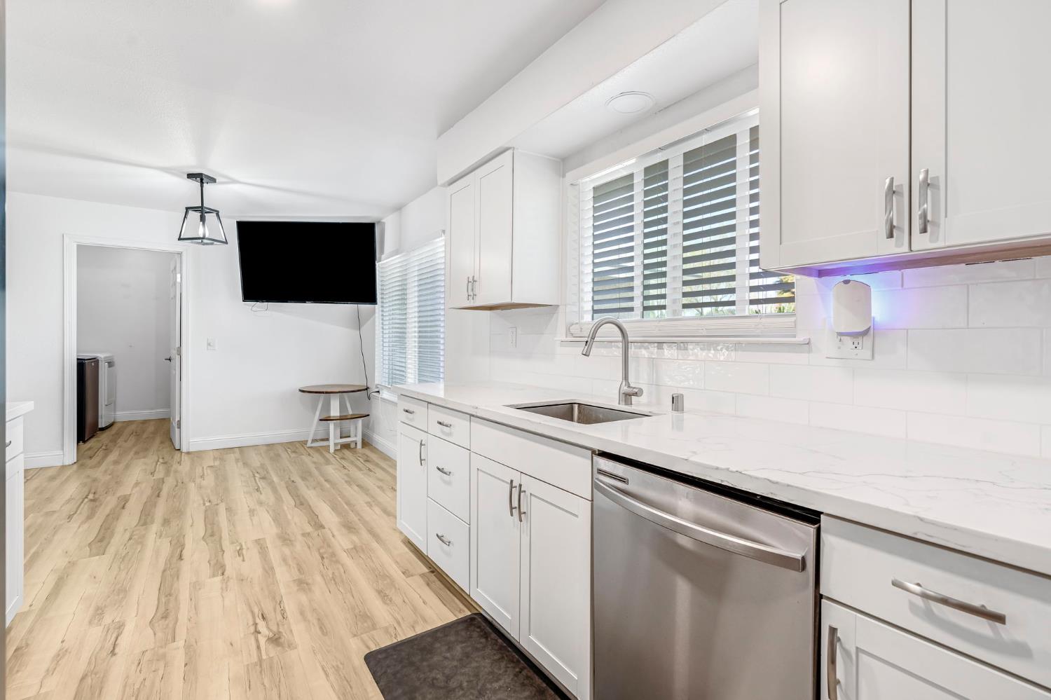 2428 West 3rd Street Madera, CA 93637 - Photo 20 of 39