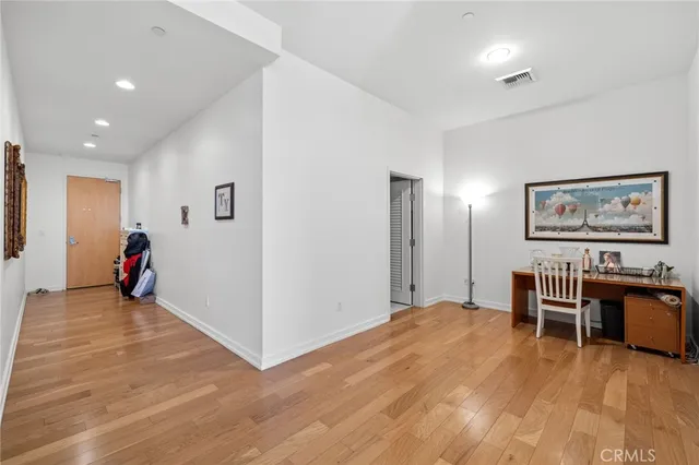 a view of a livingroom with furniture and furniture