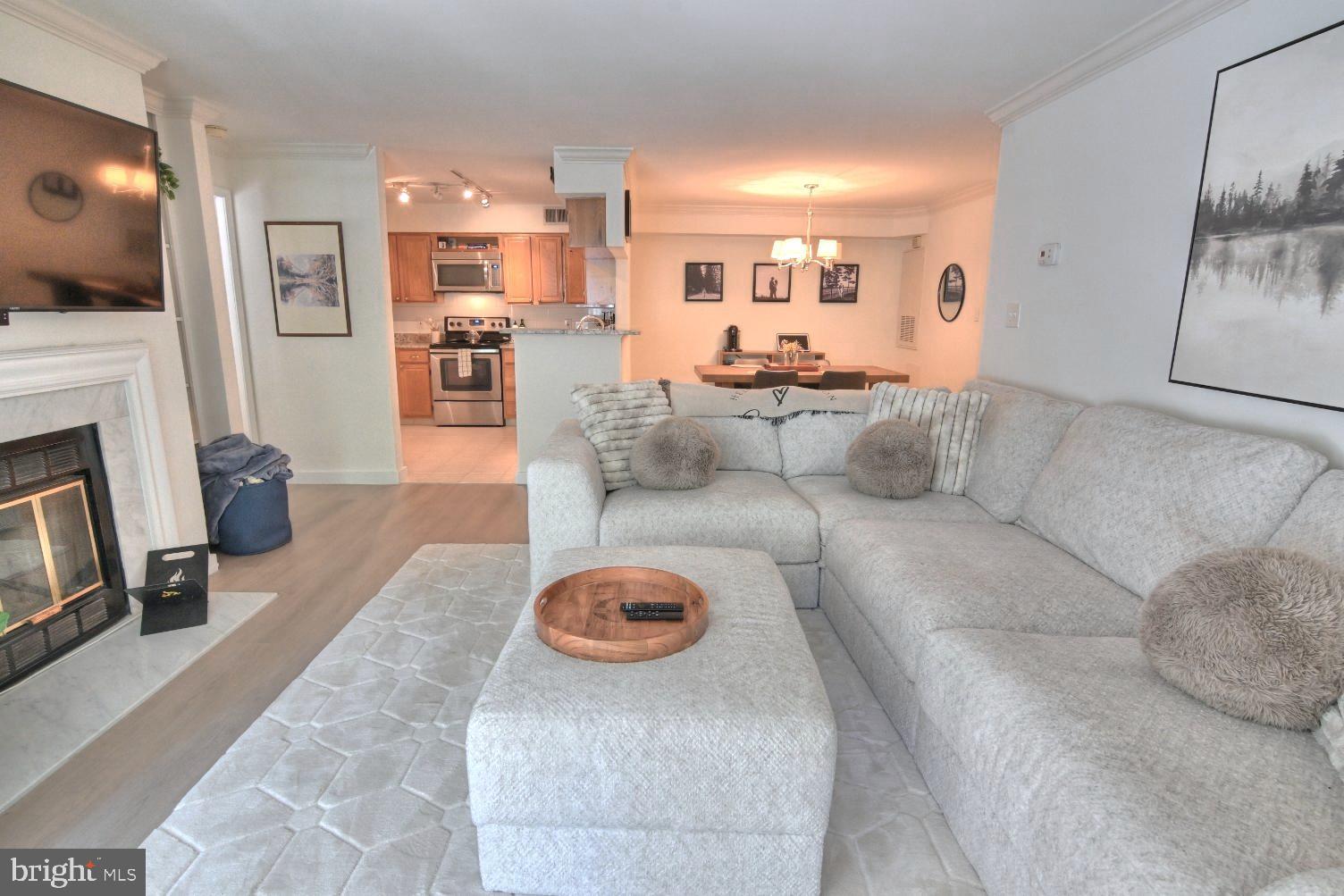 2220 Springwood Drive, Unit 108B Reston, VA 20191 - Photo 49 of 96