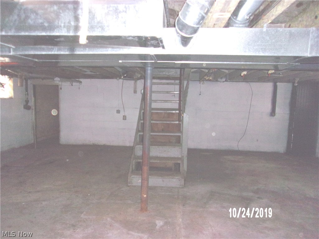 1302 Mathews Road Youngstown, OH 44514 - Photo 31 of 32 Gallery Image 31