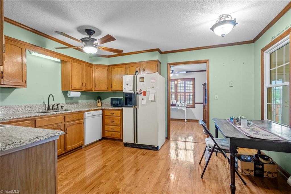 104 Jim Barr Road King, NC 27021 - Photo 34 of 49