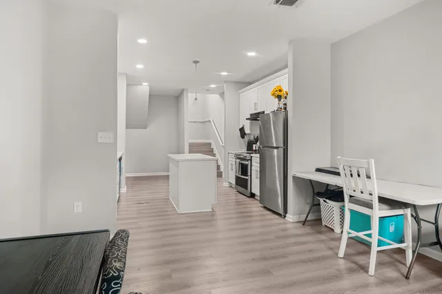 $1,700 | 8534 Woodlyn Road, Houston, TX 77028