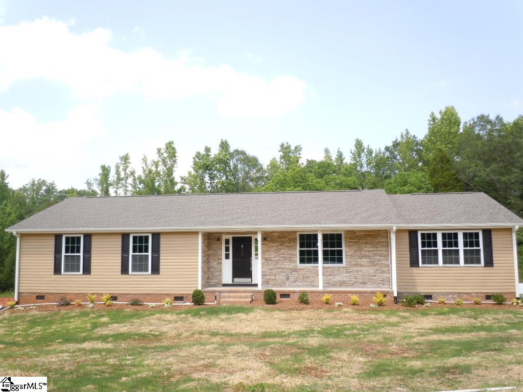 697 Burdette Road Gray Court, SC 29645 - Photo 2 of 29 Gallery Image 2
