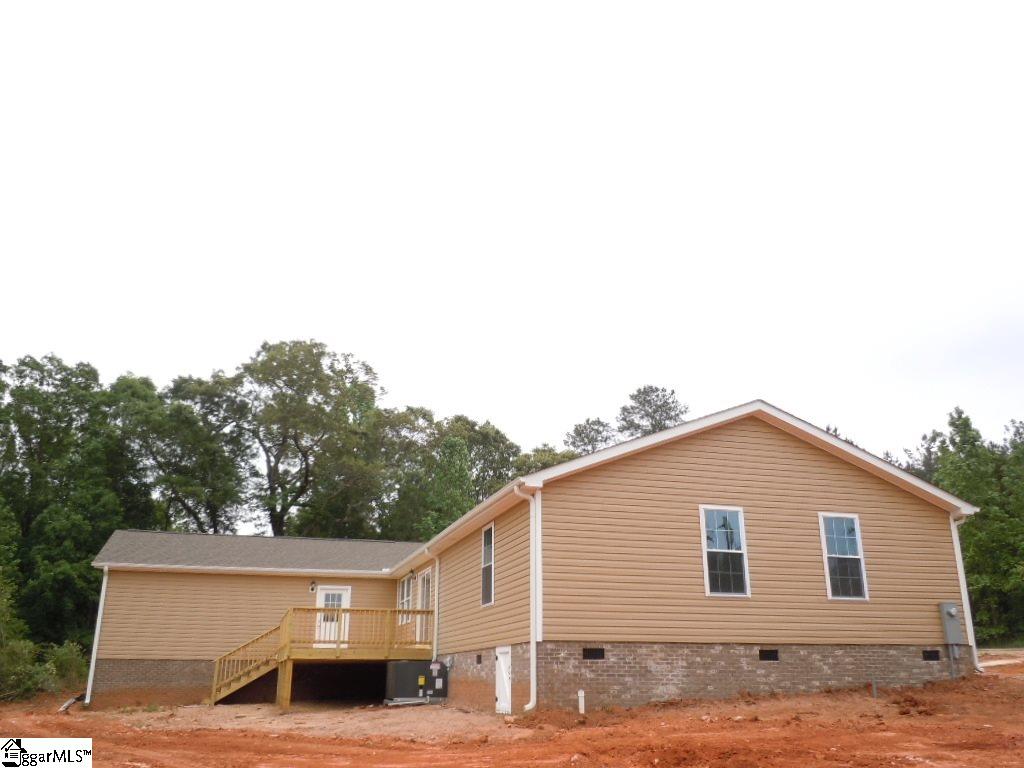 697 Burdette Road Gray Court, SC 29645 - Photo 28 of 29 Gallery Image 28