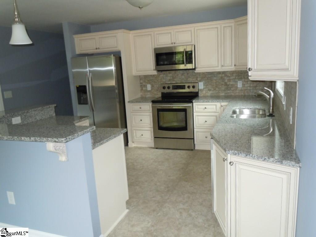 697 Burdette Road Gray Court, SC 29645 - Photo 4 of 29 Gallery Image 4