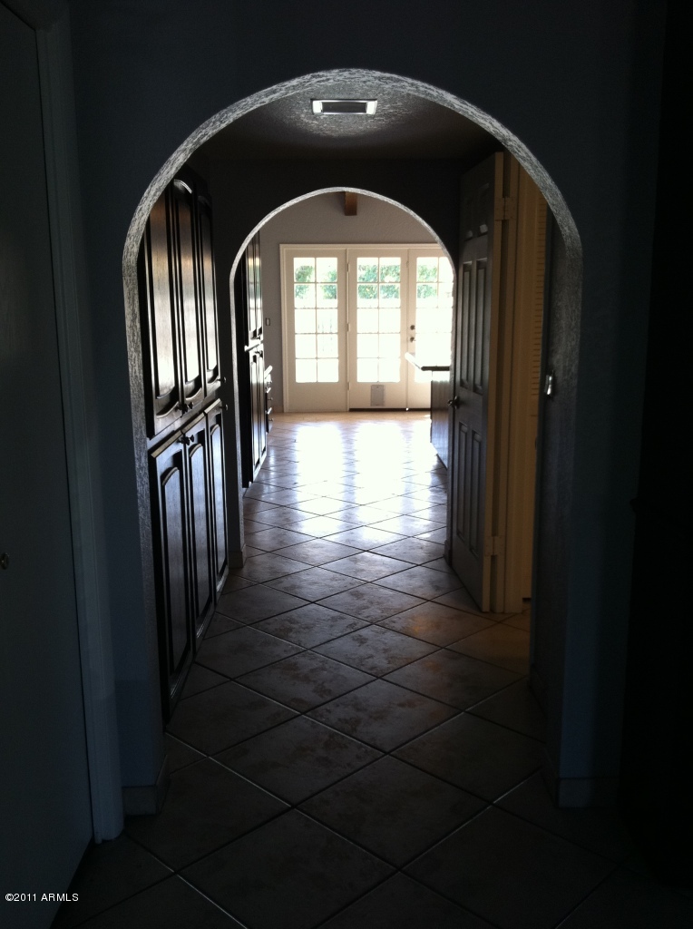 7635 West Wagoner Road Glendale, AZ 85308 - Photo 9 of 20 Pantry